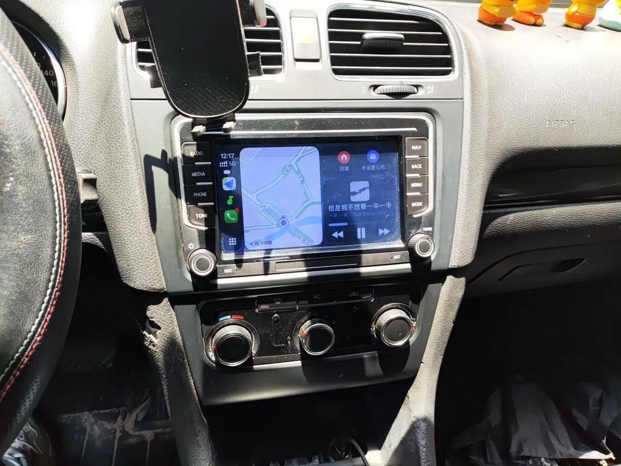 Volkswagen Golf 2012 1.6L Automatic Comfort Model — миниатюра 13
