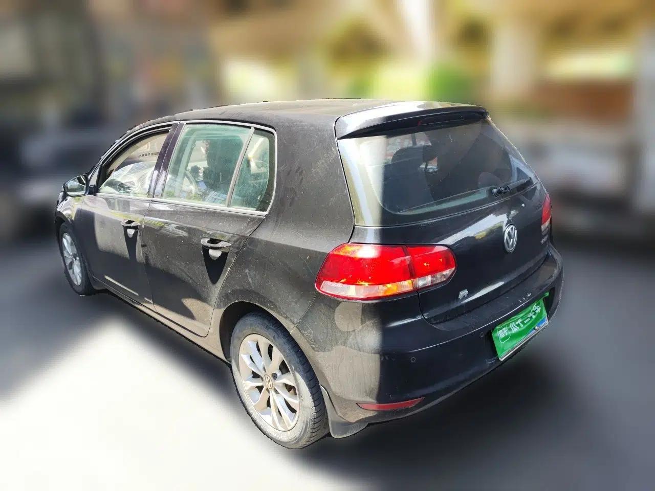 Volkswagen Golf 2012 1.6L Automatic Comfort Model — миниатюра 4