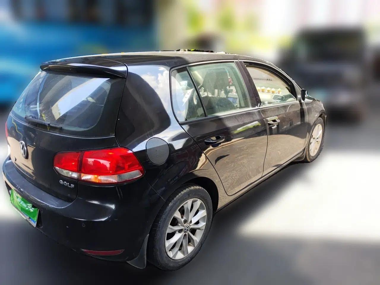 Volkswagen Golf 2012 1.6L Automatic Comfort Model — миниатюра 6