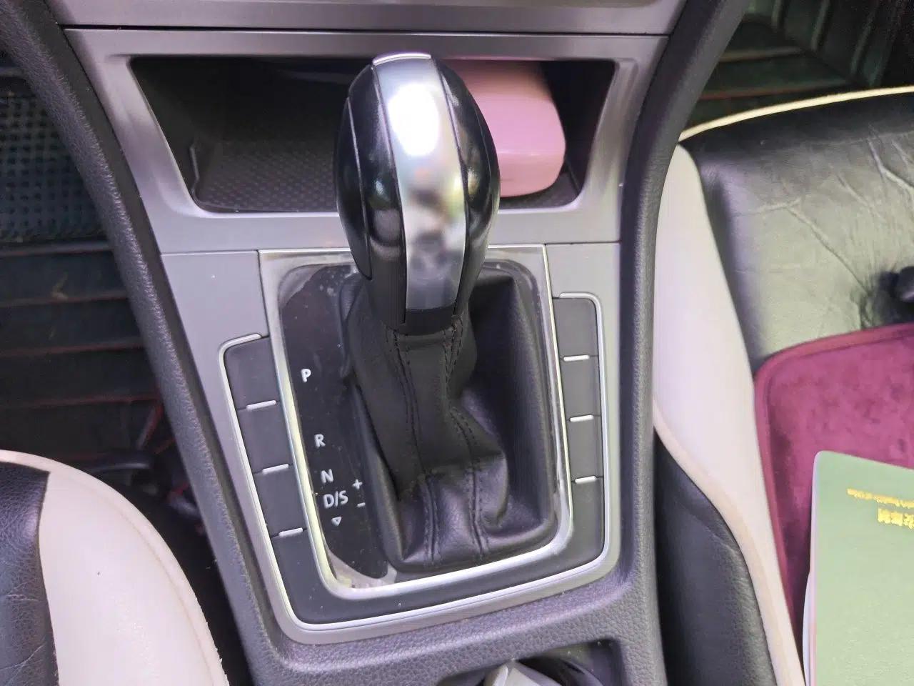 Volkswagen Golf 2016 1.6L Automatic Fashion Model — миниатюра 14