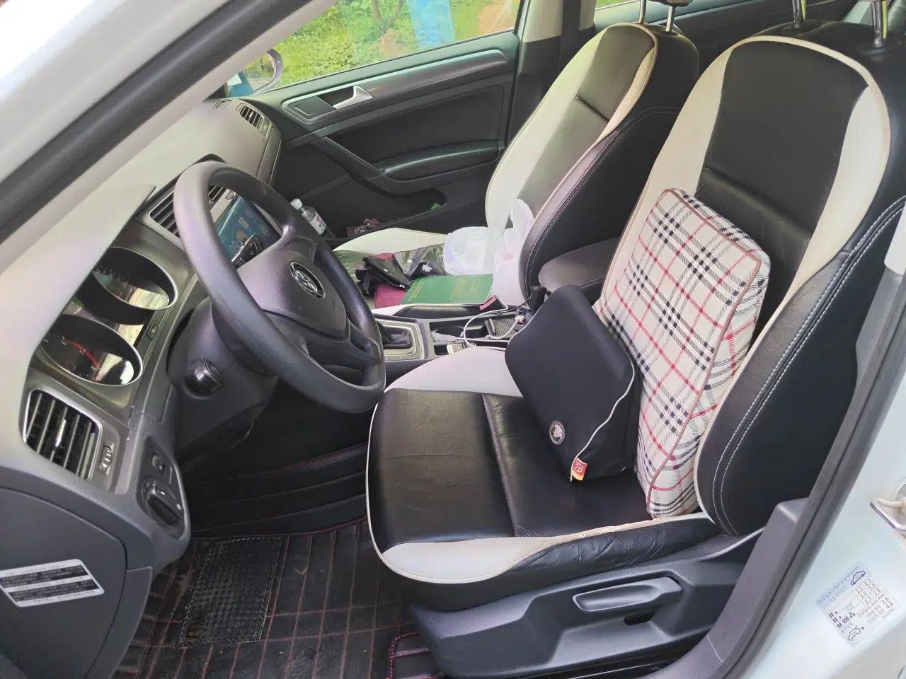 Volkswagen Golf 2016 1.6L Automatic Fashion Model — миниатюра 15