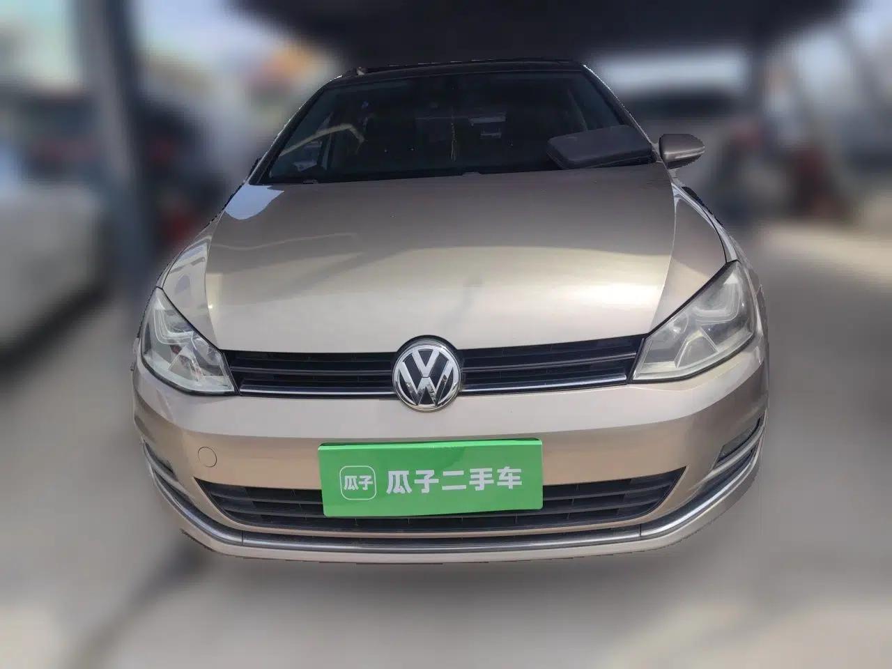 Volkswagen Golf 2014 1.4TSI Automatic Luxury Model — миниатюра 2