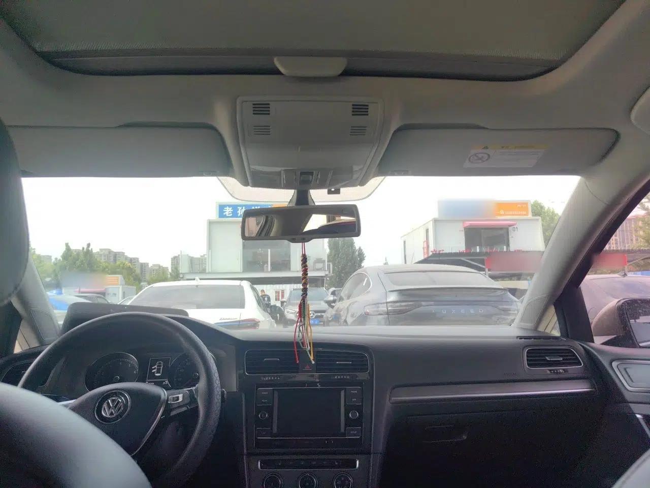 Volkswagen Golf 2014 1.4TSI Automatic Luxury Model — миниатюра 18