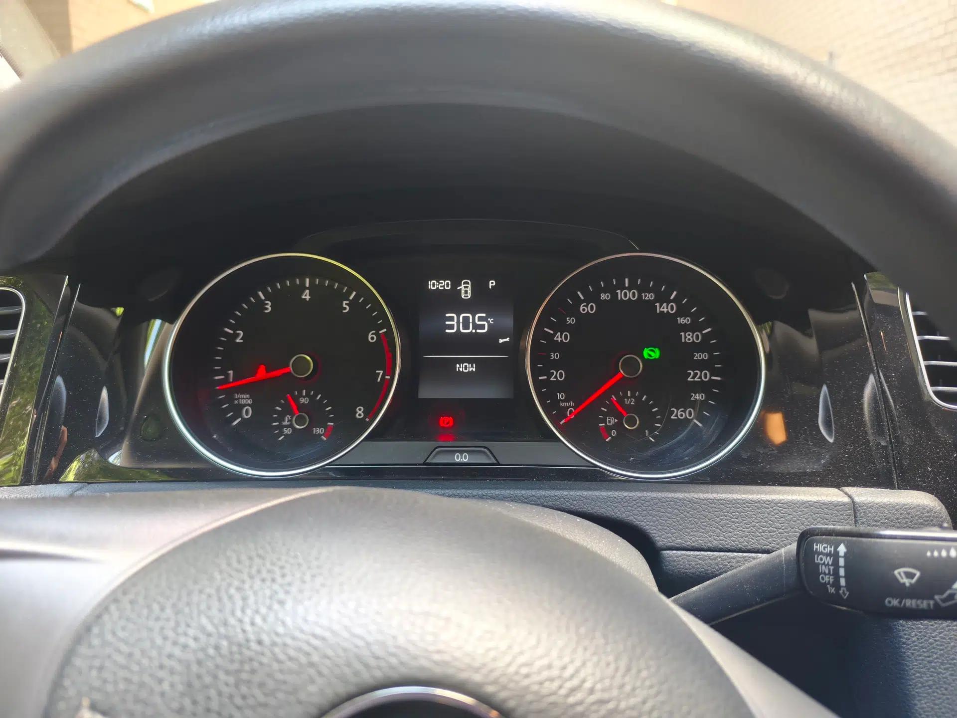 Volkswagen Golf 2018 1.6L Automatic Fashion Model — миниатюра 11