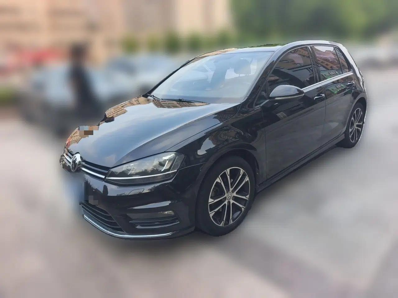 Volkswagen Golf 2017 280TSI Automatic R-Line Million-Vehicle Commemorative Edition — миниатюра 1