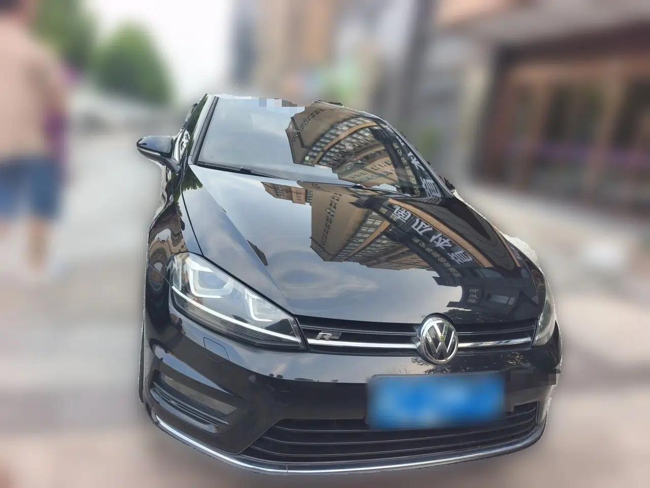 Volkswagen Golf 2017 280TSI Automatic R-Line Million-Vehicle Commemorative Edition — миниатюра 2