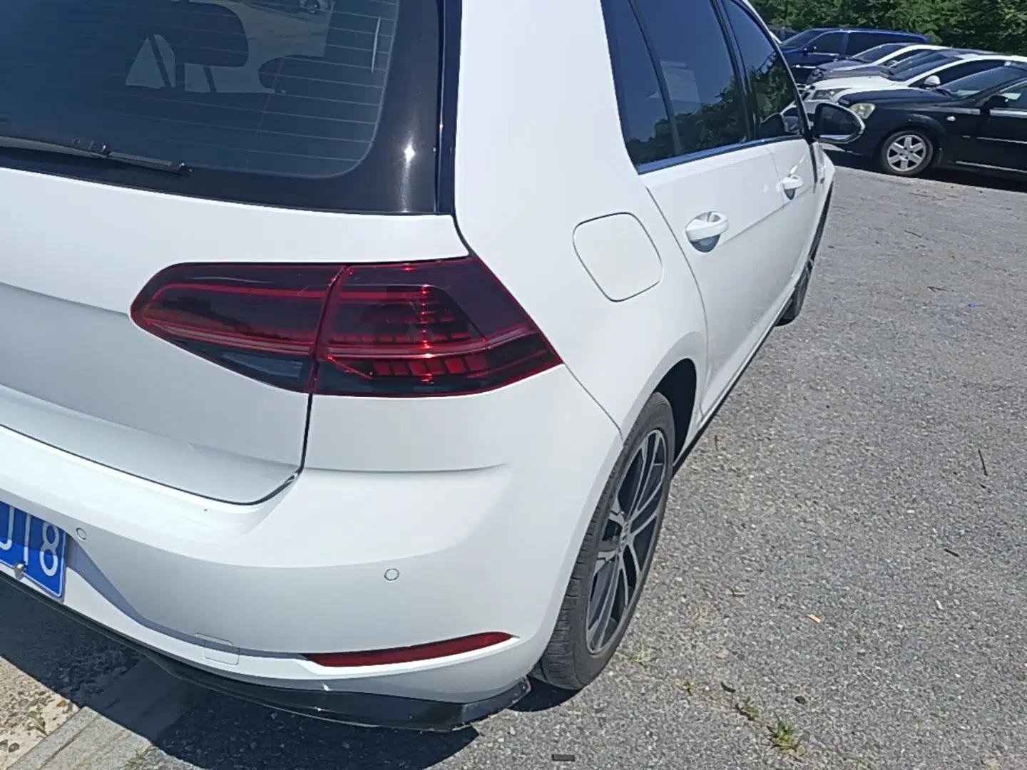Volkswagen Golf 2018 280TSI Automatic R-Line Model — миниатюра 9