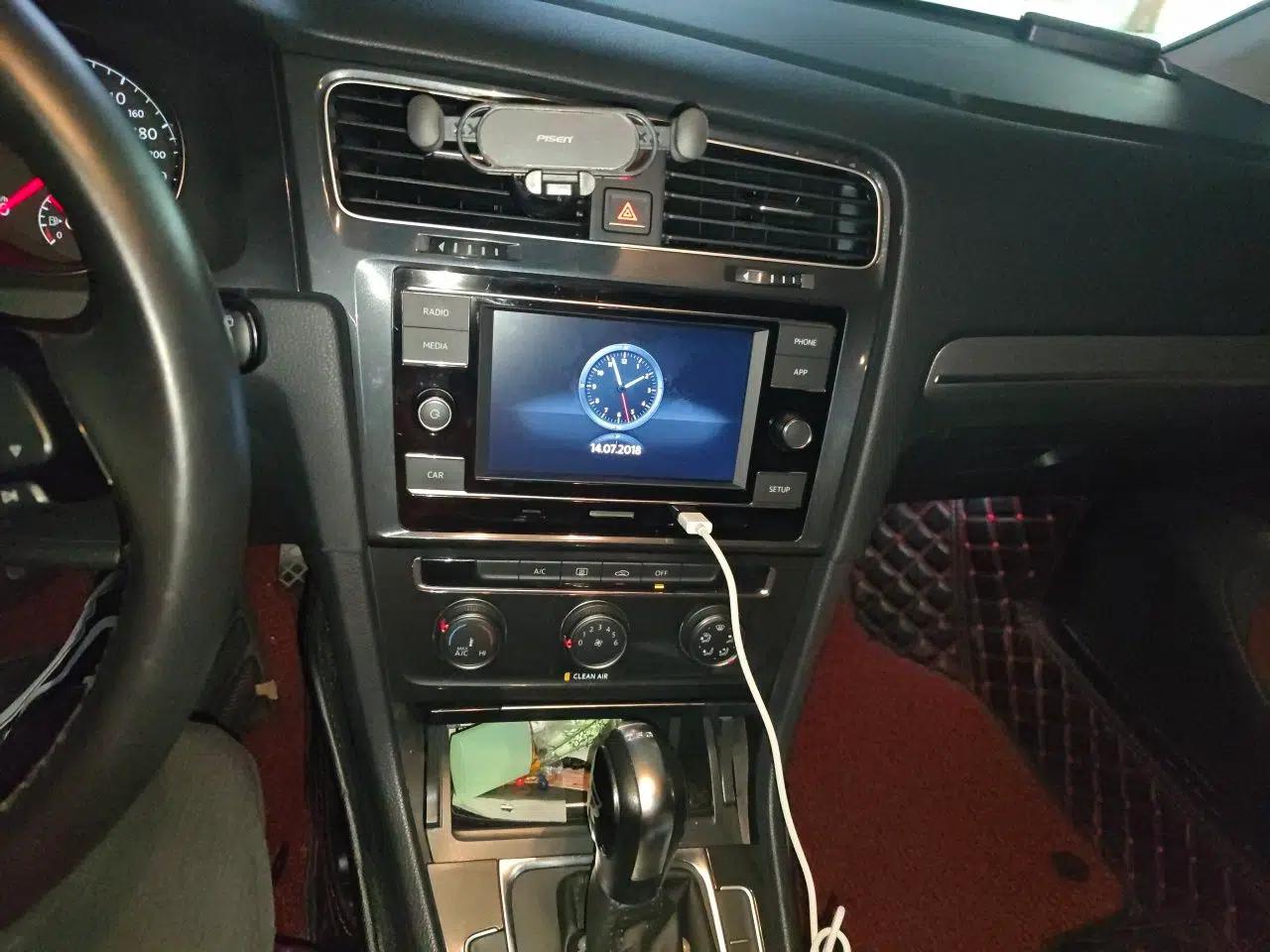 Volkswagen Golf 2018 230TSI Automatic Comfort Model — миниатюра 10