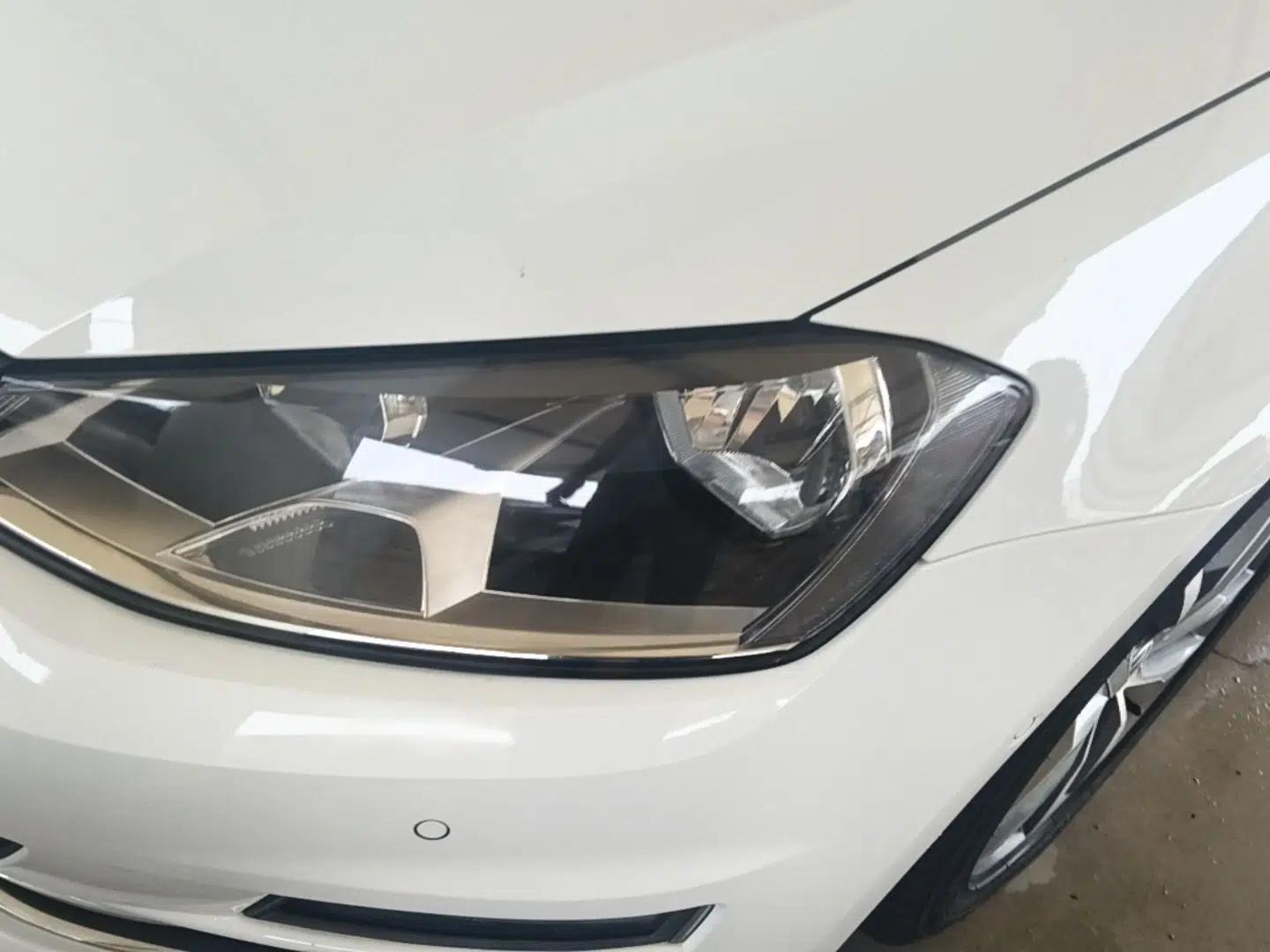 Volkswagen Golf 2017 230TSI Automatic Luxury Million-Vehicle Commemorative Edition — миниатюра 8