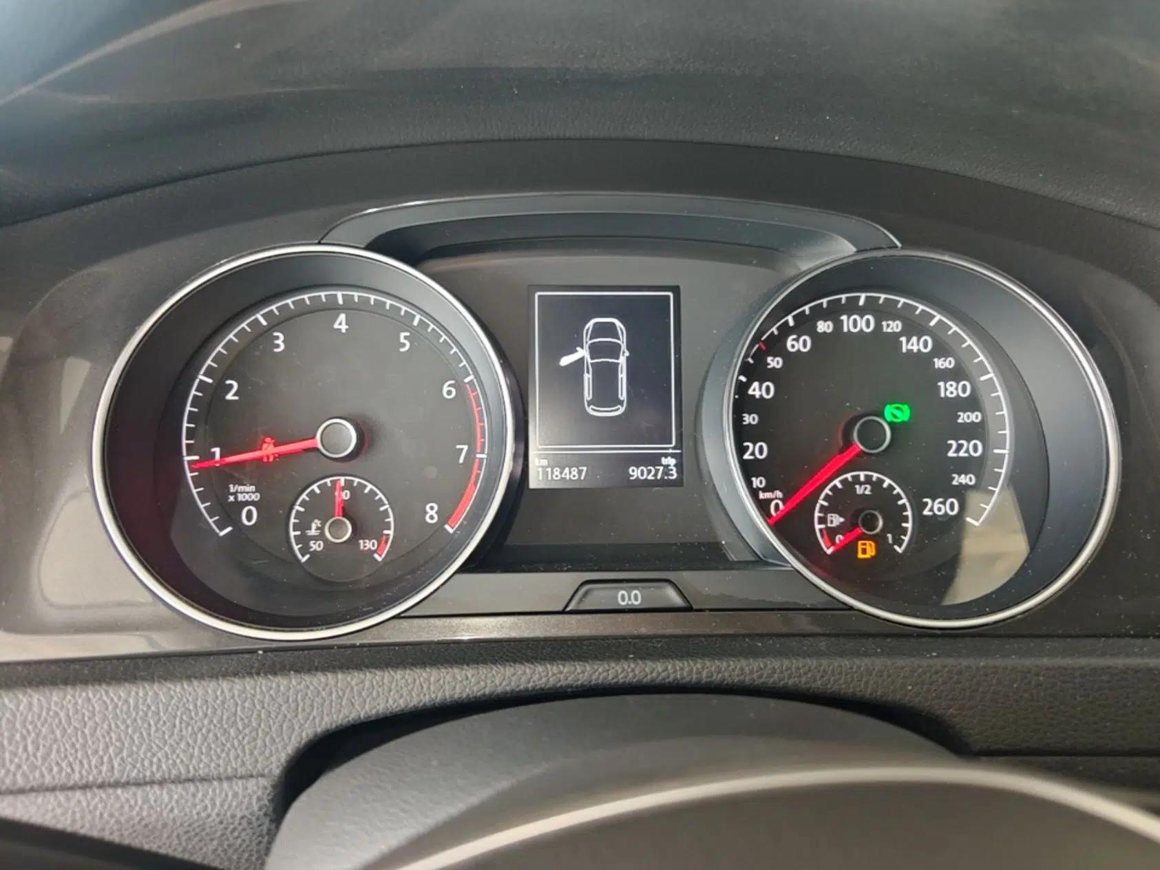 Volkswagen Golf 2018 230TSI Automatic Comfort Model — миниатюра 14