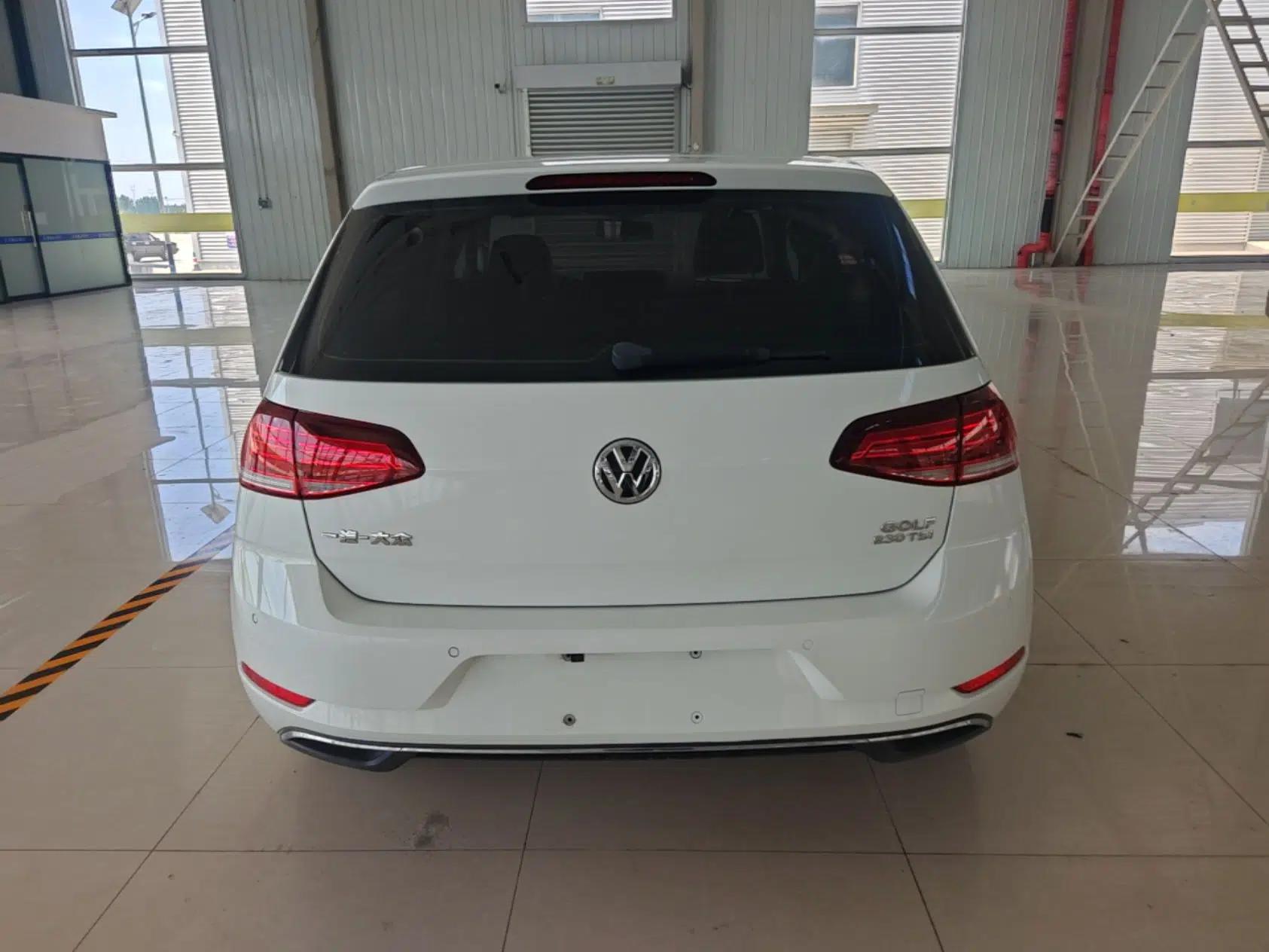 Volkswagen Golf 2018 230TSI Automatic Comfort Model — миниатюра 5