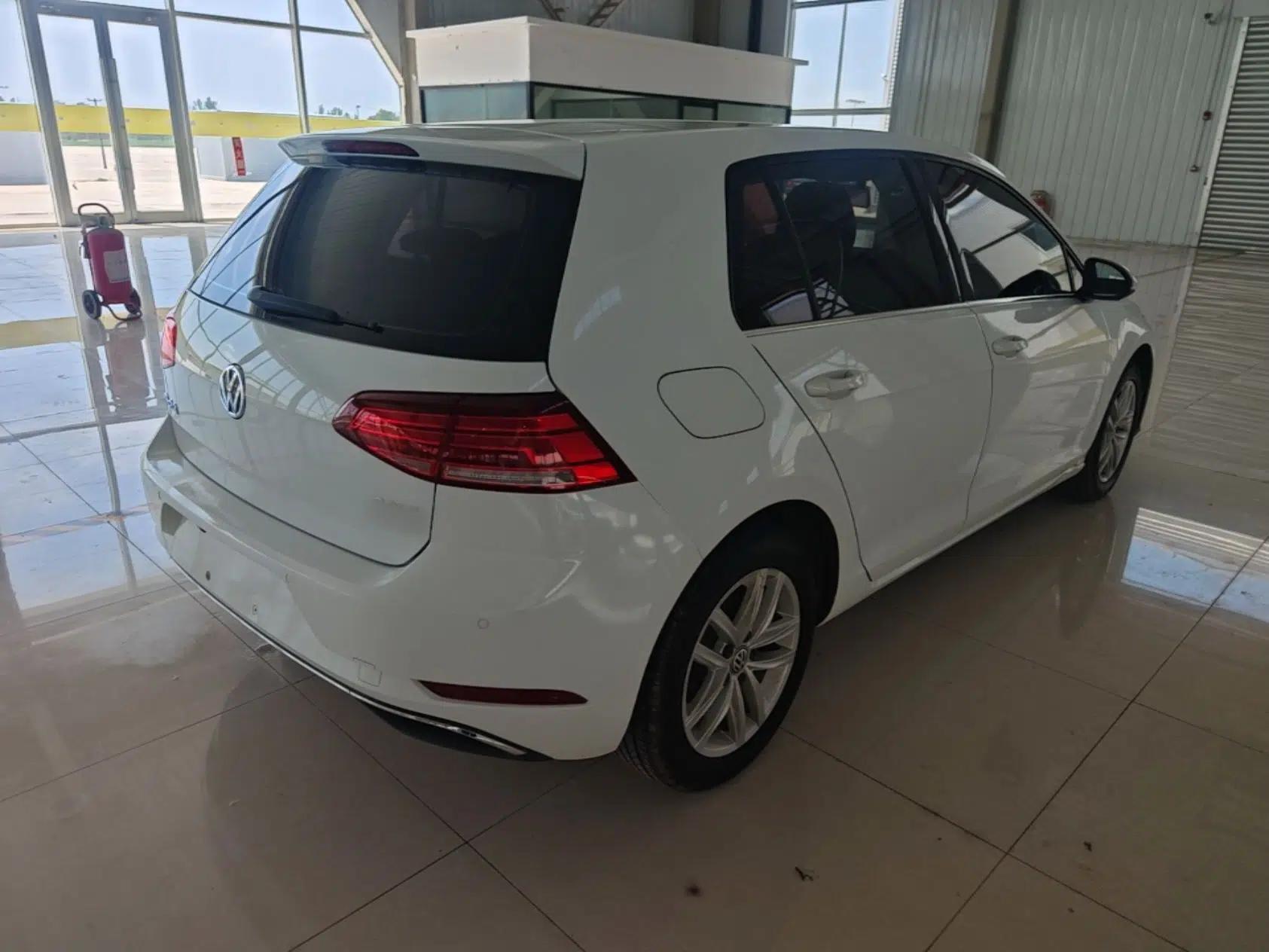 Volkswagen Golf 2018 230TSI Automatic Comfort Model — миниатюра 6