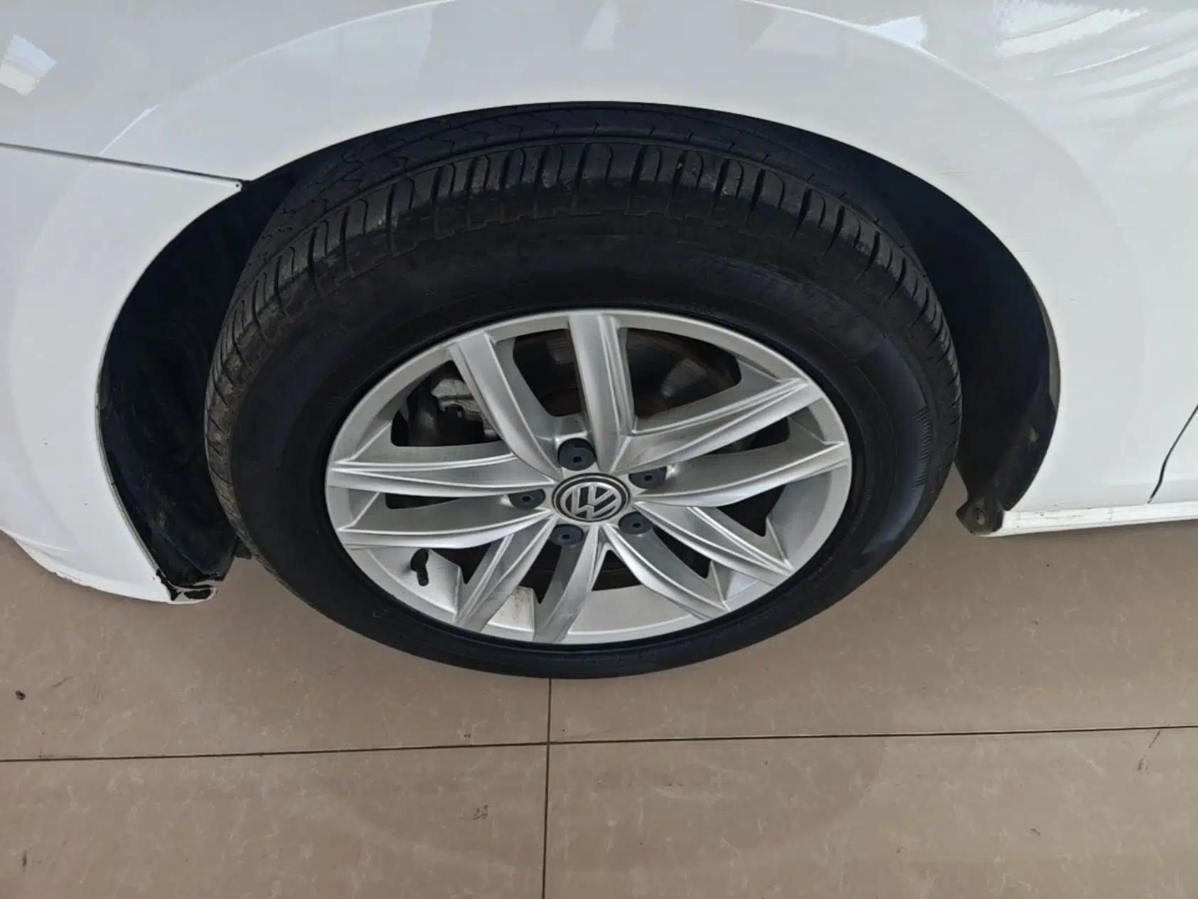 Volkswagen Golf 2018 230TSI Automatic Comfort Model — миниатюра 10