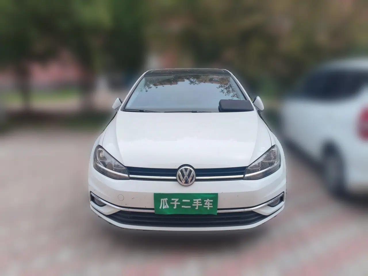 Volkswagen Golf 2019 1.6L Automatic Comfort Model China V Standard — миниатюра 2