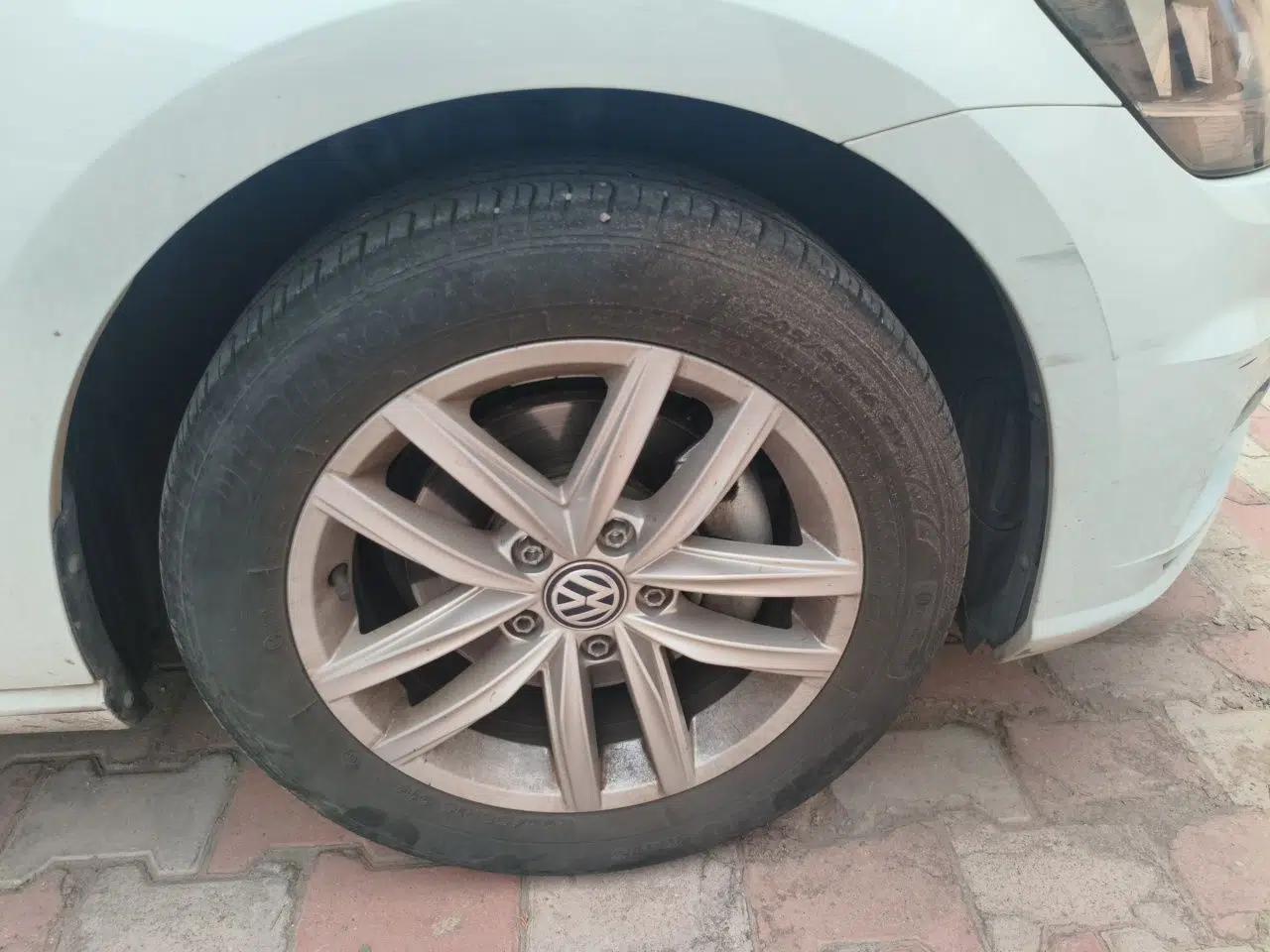 Volkswagen Golf 2019 1.6L Automatic Comfort Model China V Standard — миниатюра 5