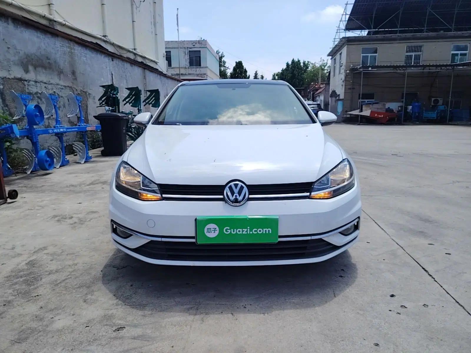 Volkswagen Golf 2018 1.6L Automatic Comfort Model — миниатюра 2