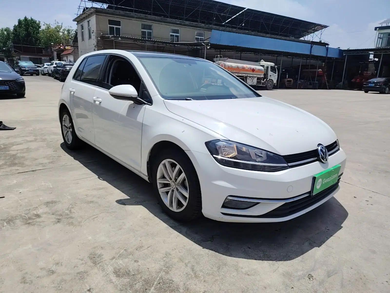 Volkswagen Golf 2018 1.6L Automatic Comfort Model — миниатюра 3