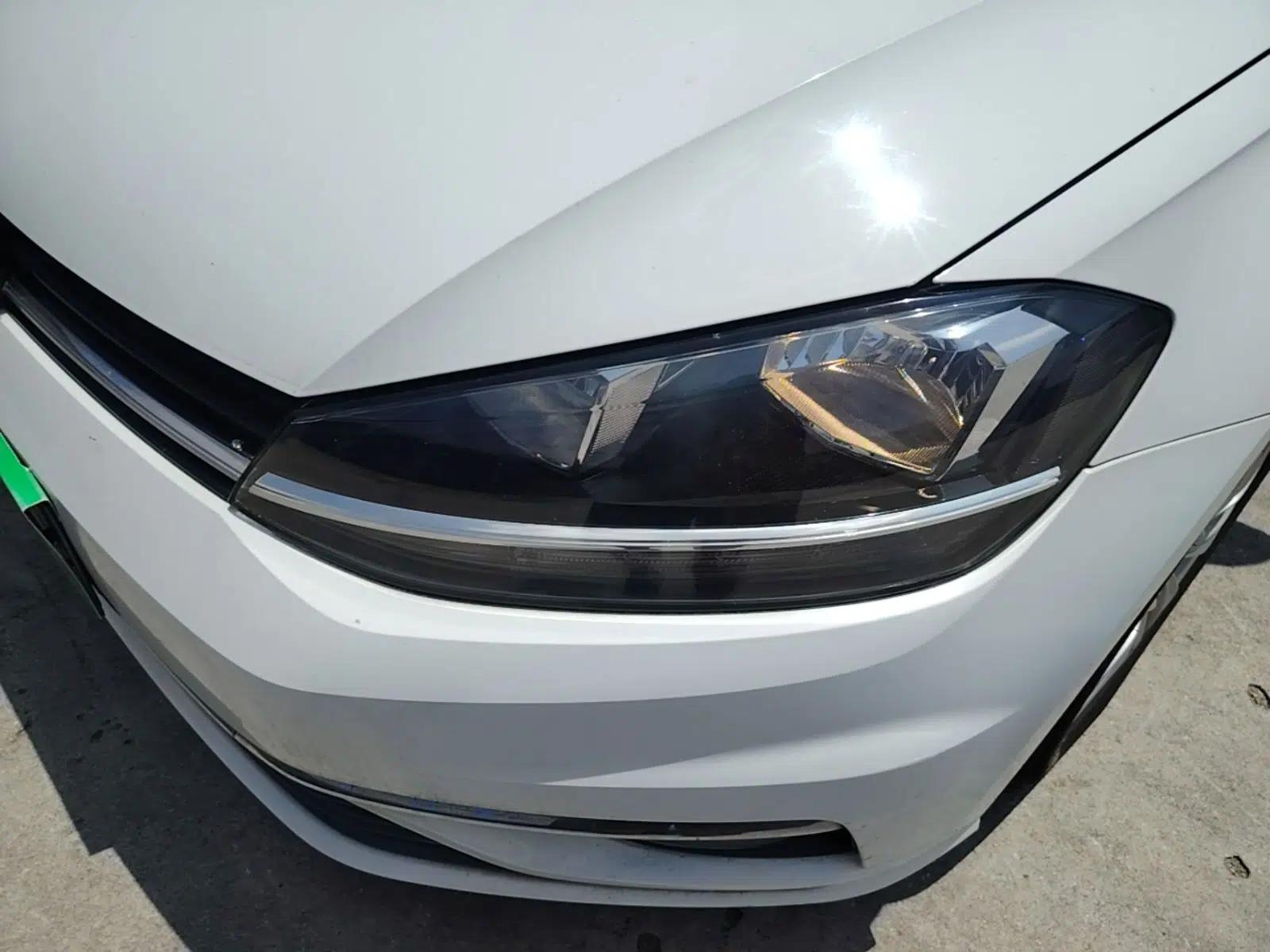 Volkswagen Golf 2018 1.6L Automatic Comfort Model — миниатюра 8