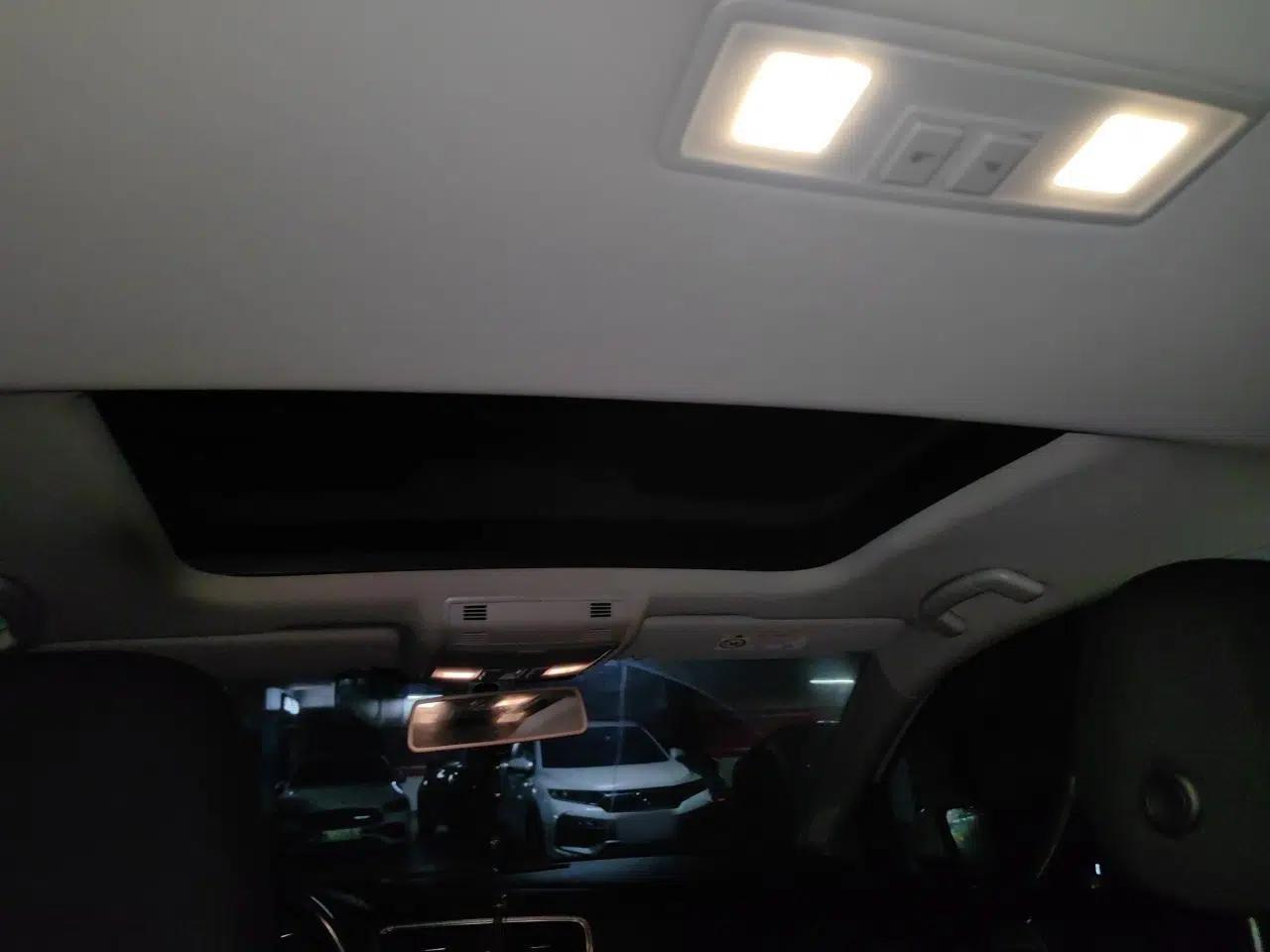 Volkswagen Golf 2016 230TSI Automatic Comfort Version — миниатюра 18