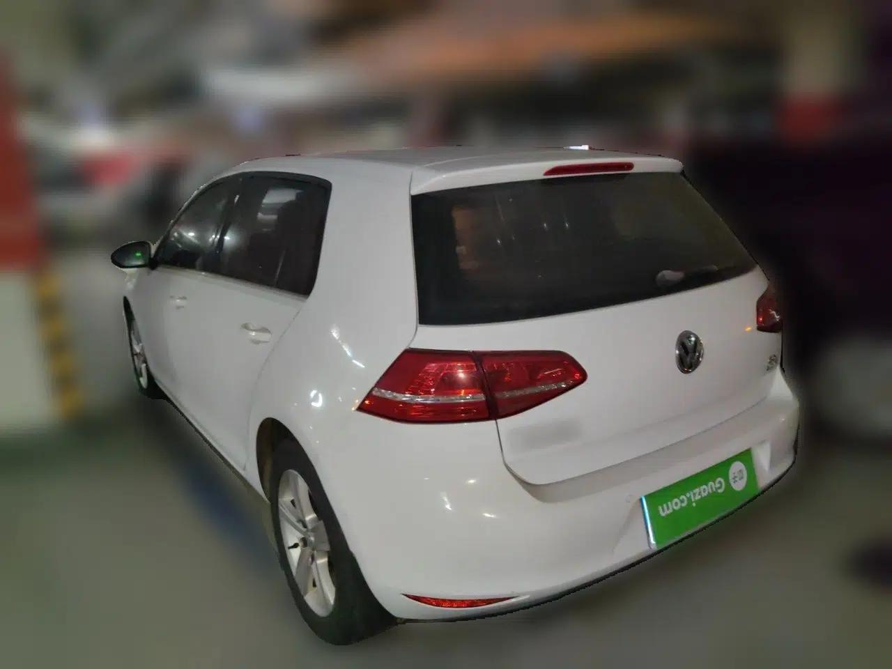 Volkswagen Golf 2016 230TSI Automatic Comfort Version — миниатюра 4