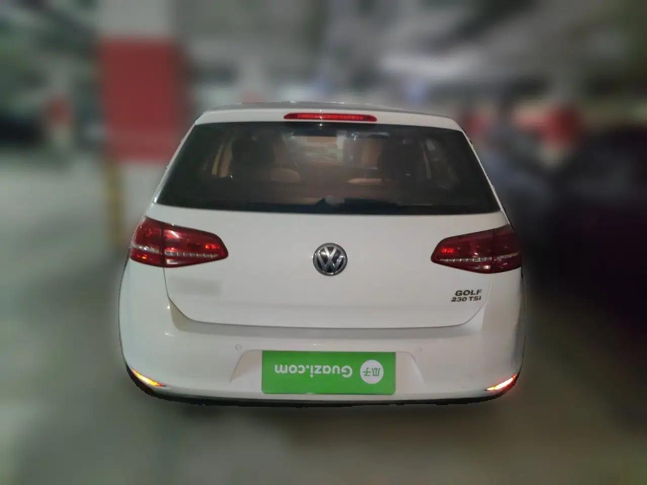 Volkswagen Golf 2016 230TSI Automatic Comfort Version — миниатюра 5