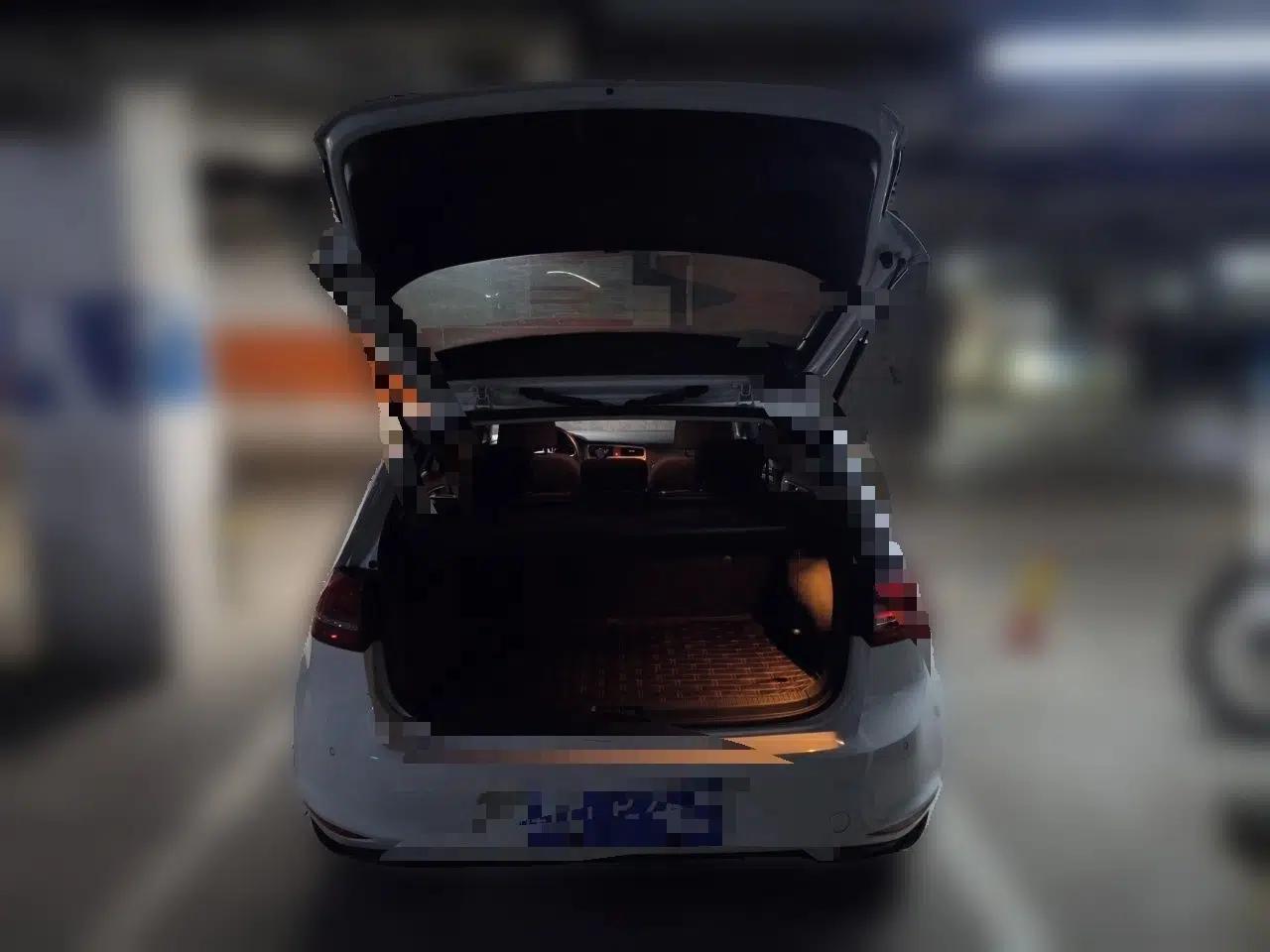 Volkswagen Golf 2016 230TSI Automatic Comfort Version — миниатюра 19