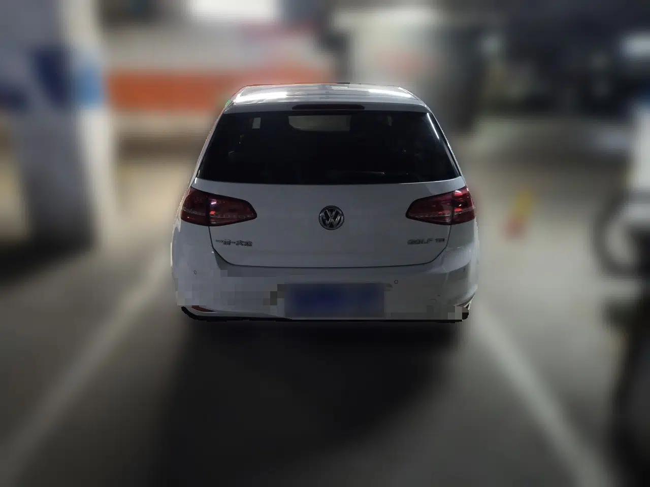 Volkswagen Golf 2016 230TSI Automatic Comfort Version — миниатюра 5