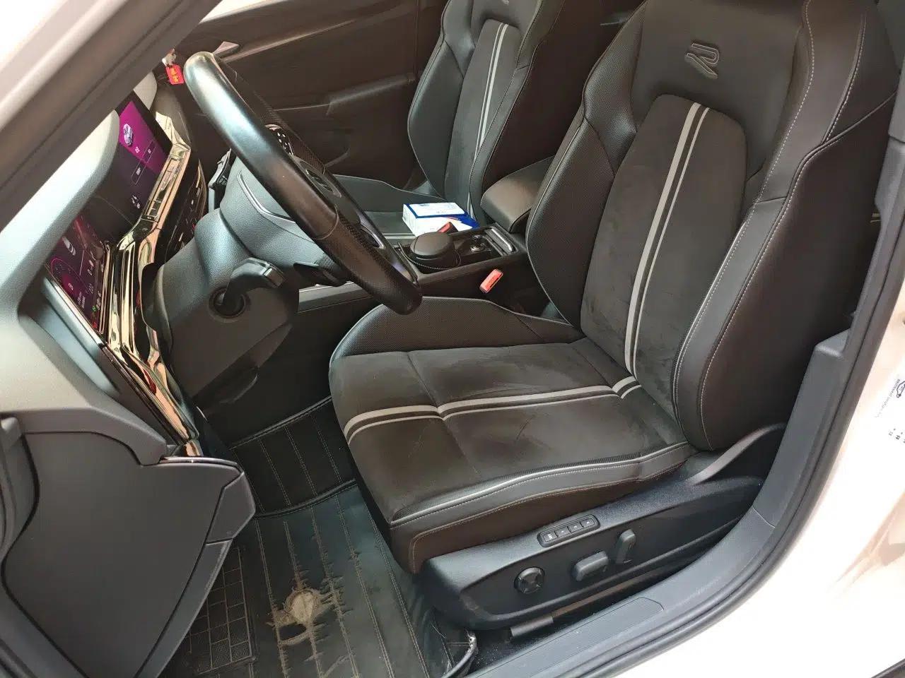 Volkswagen Golf 2021 280TSI DSG R-Line — миниатюра 15