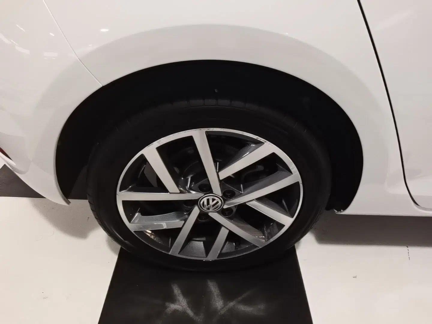 Volkswagen Golf 2020 Zhiai Edition 280TSI DSG Luxury Model — миниатюра 11