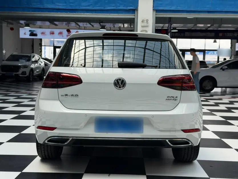 Volkswagen Golf 2020 Zhiai Edition 280TSI DSG Luxury Model — миниатюра 16