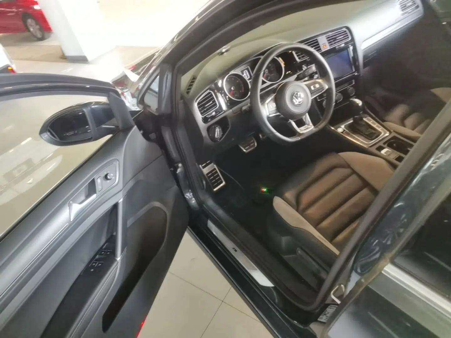 Volkswagen Golf 2019 280TSI DSG R-Line Model China V Standard — миниатюра 24