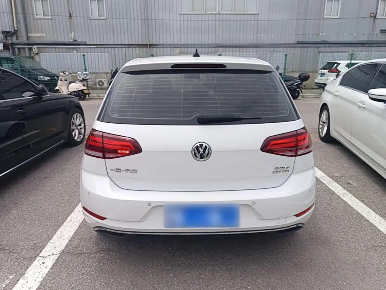 Volkswagen Golf 2020 Zhiai Edition 280TSI DSG Comfort Model — миниатюра 5