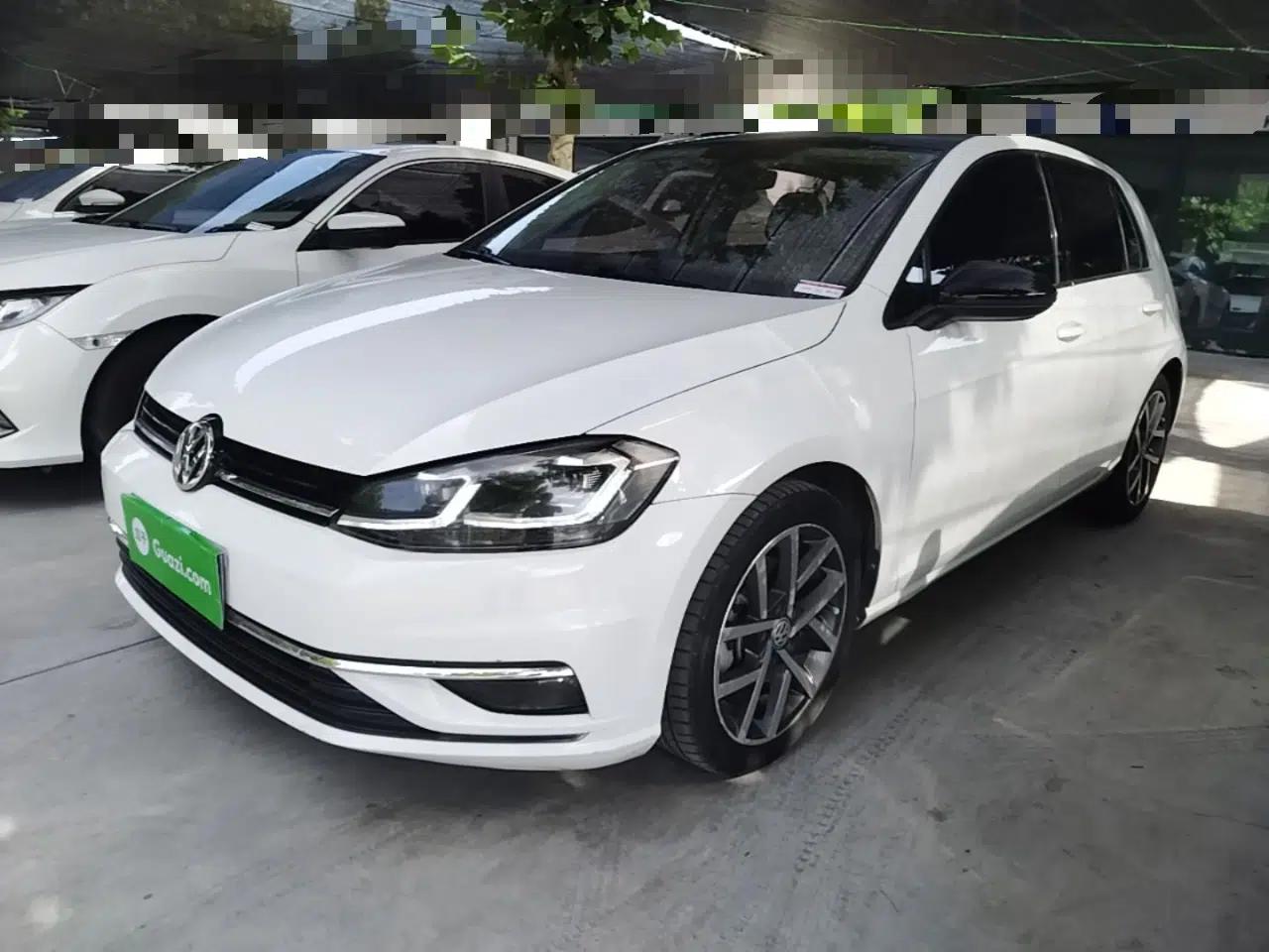 Volkswagen Golf 2020 280TSI DSG Luxury Edition — миниатюра 1