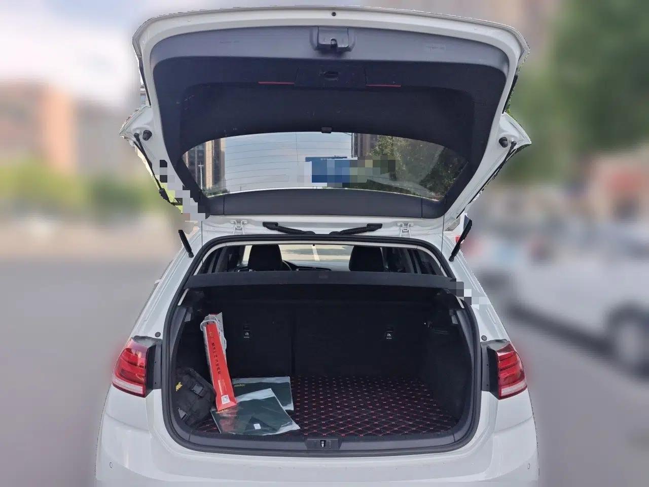 Volkswagen Golf 2020 Zhiai Edition 280TSI DSG Comfort Model — миниатюра 19