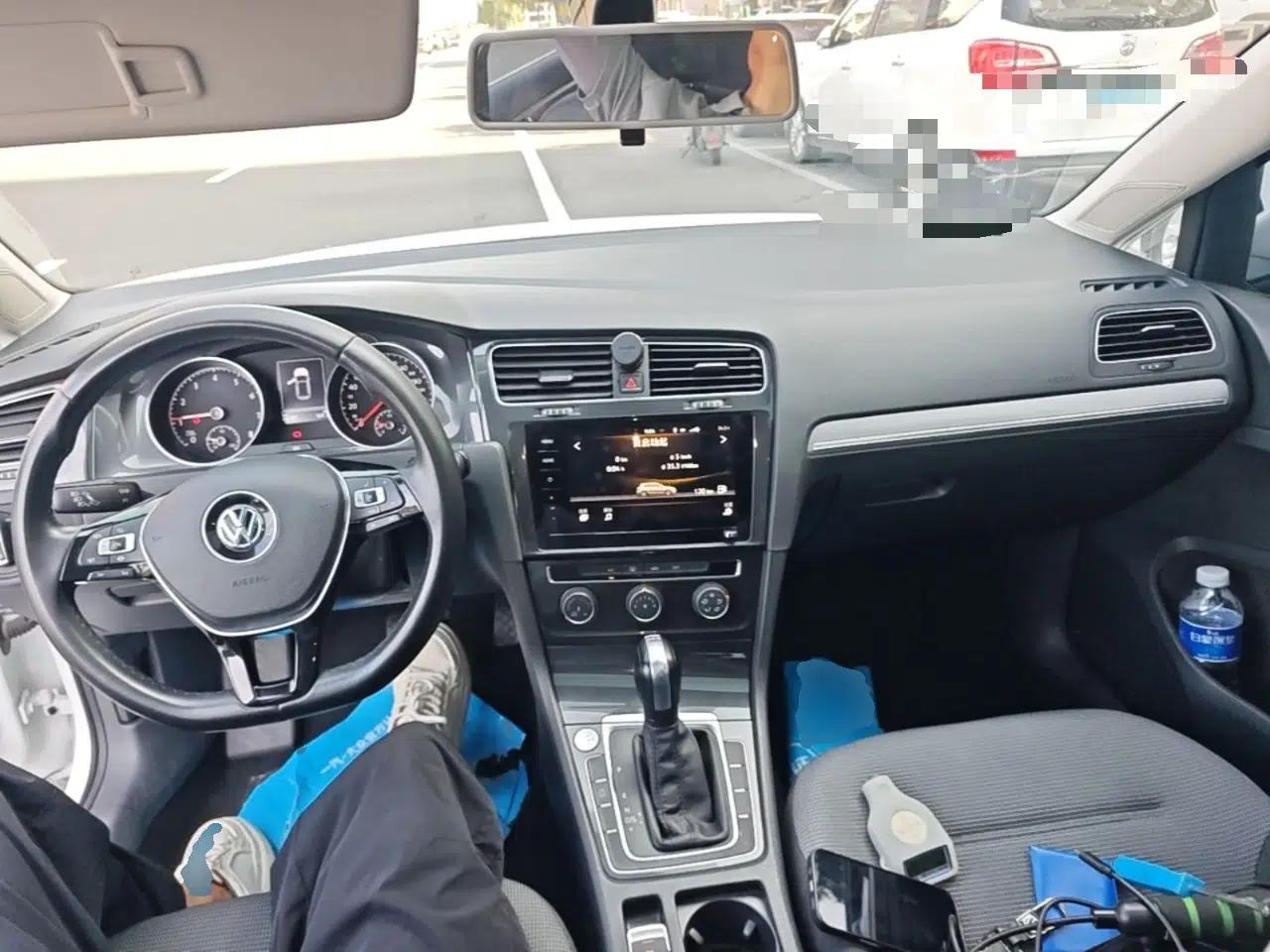 Volkswagen Golf 2020 Zhiai Edition 280TSI DSG Comfort Model — миниатюра 9