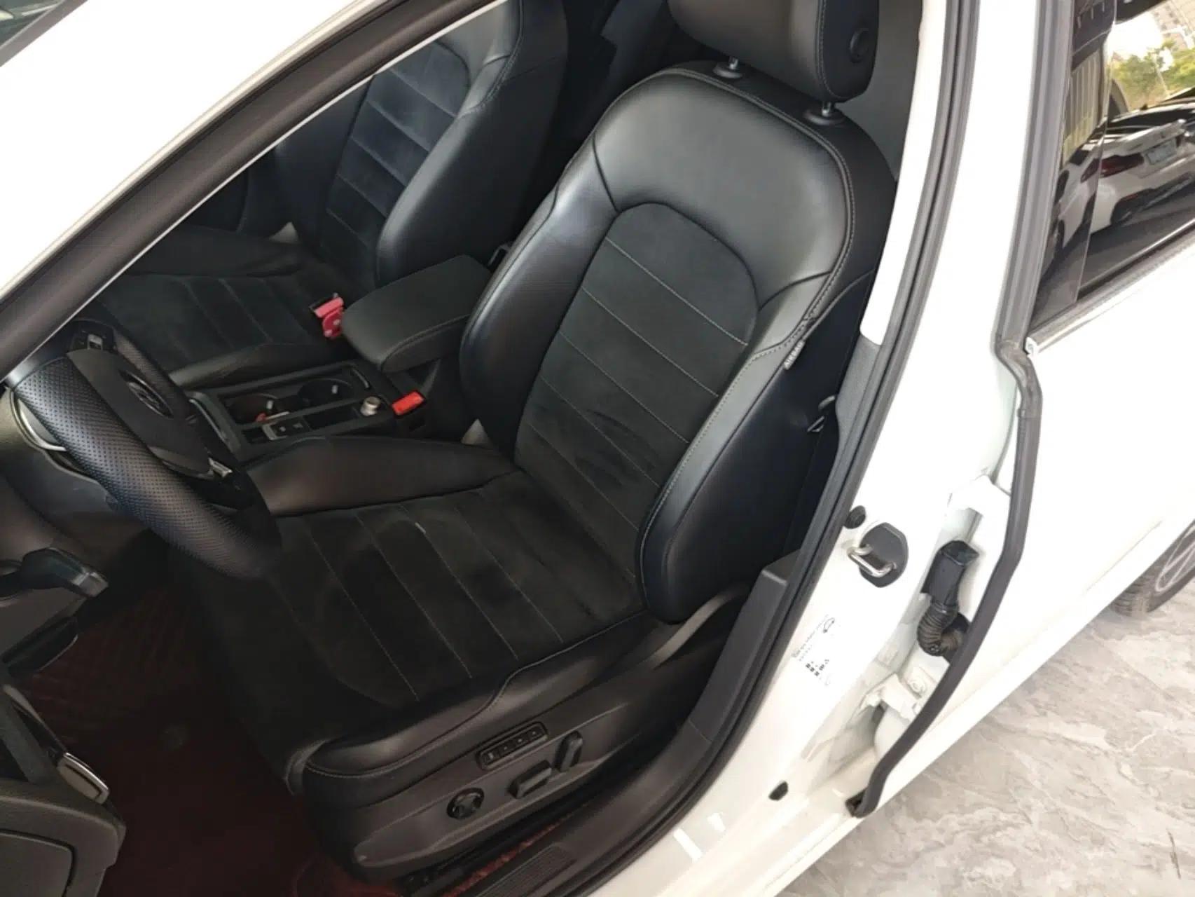 Volkswagen Golf 2019 280TSI DSG Luxury Version China V Standard — миниатюра 17