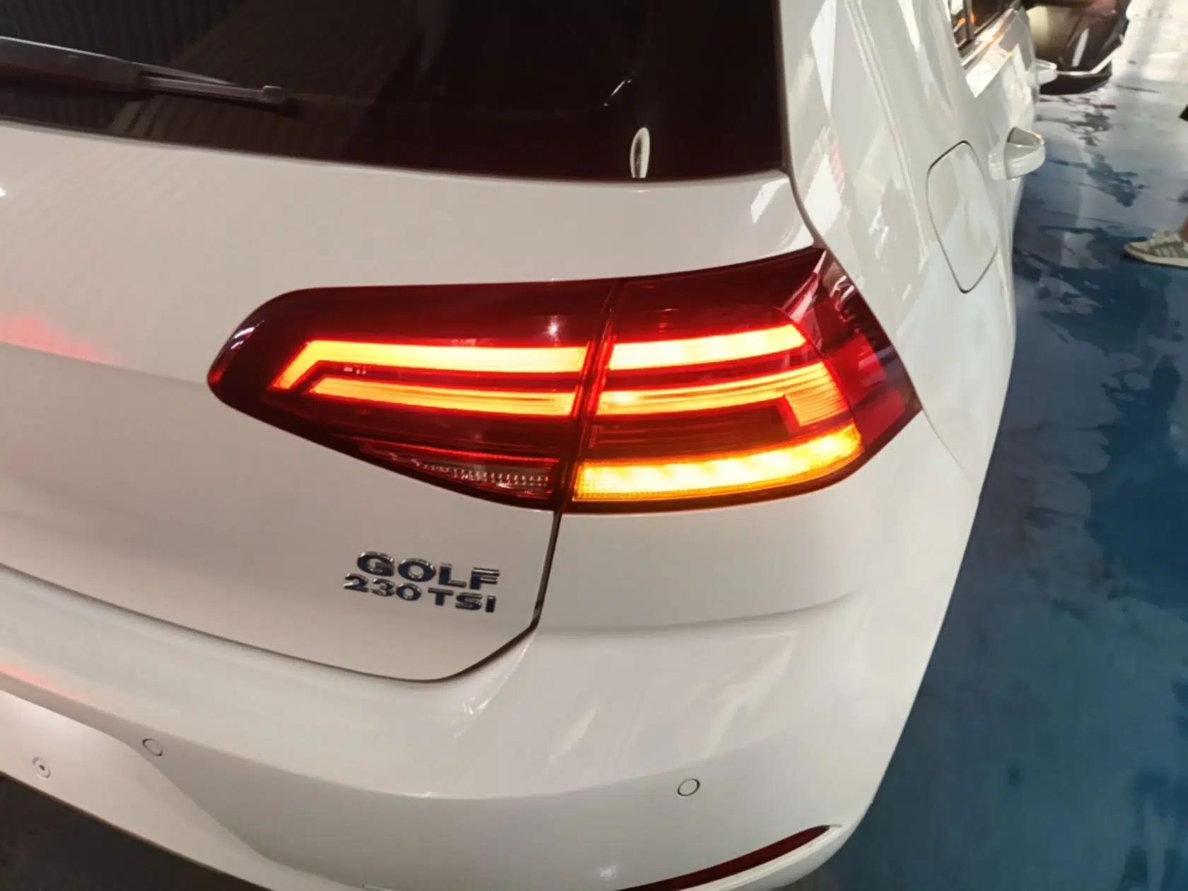 Volkswagen Golf 2018 230TSI Automatic Comfort Model — миниатюра 9