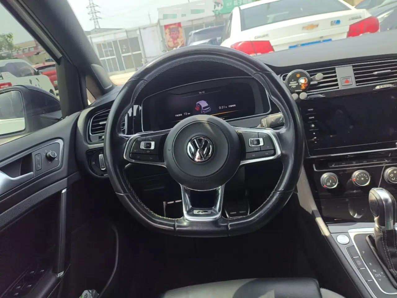 Volkswagen Golf 2020 Charming Edition 280TSI DSG R-Line — миниатюра 18