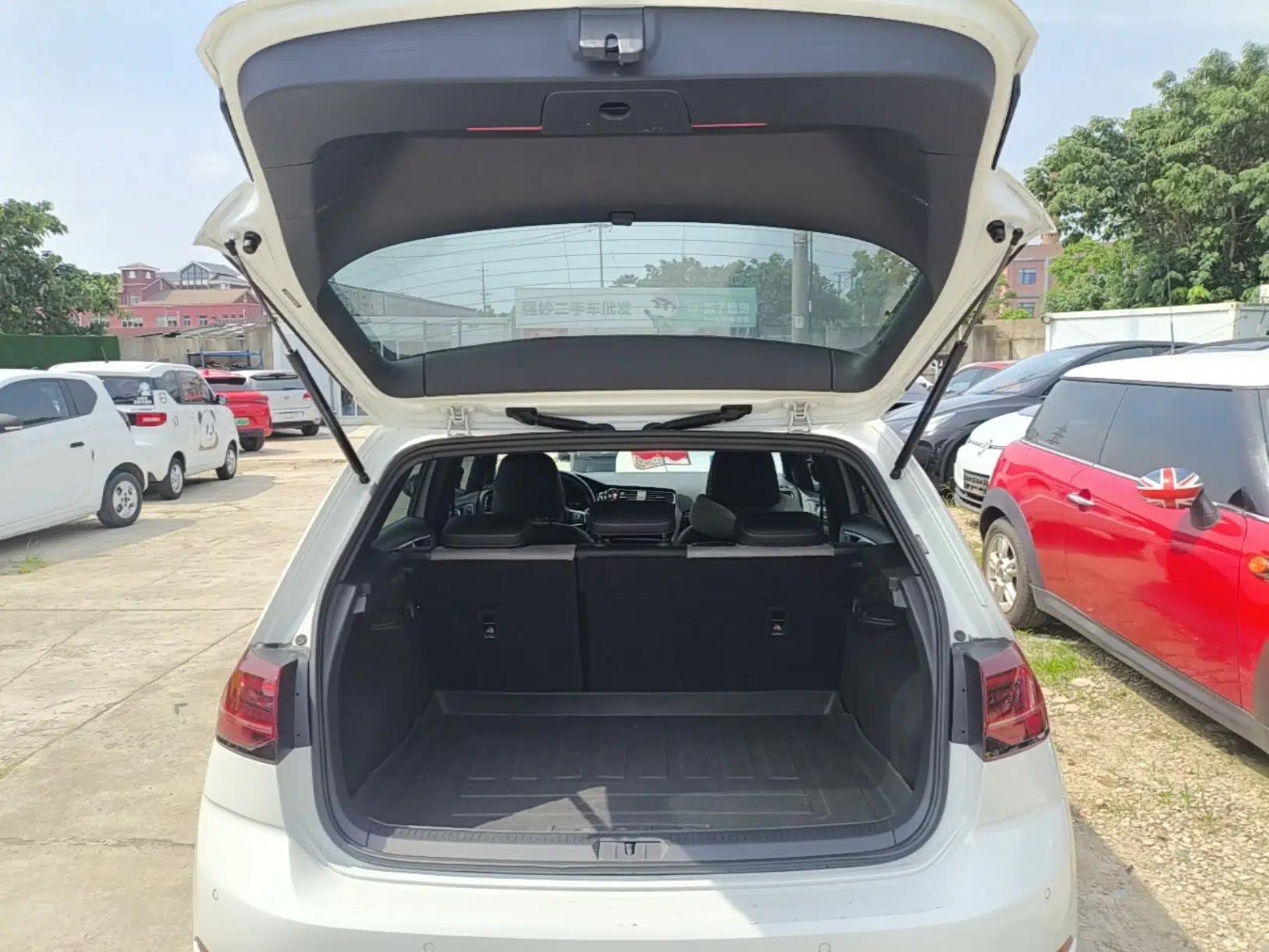 Volkswagen Golf 2020 Charming Edition 280TSI DSG R-Line — миниатюра 27