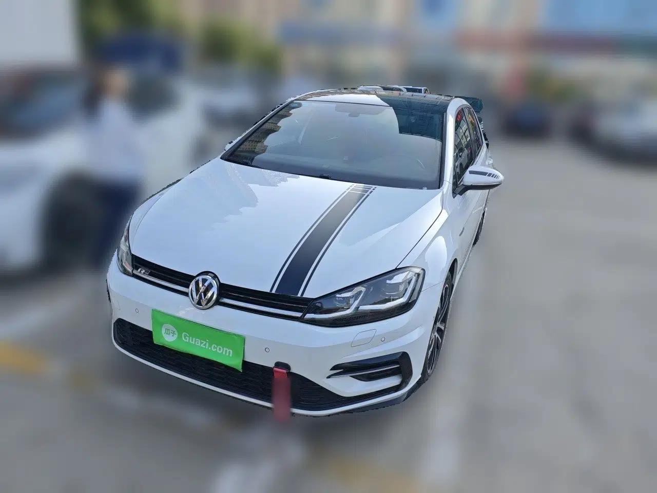 Volkswagen Golf 2019 280TSI DSG R-Line China VI Standard — миниатюра 1
