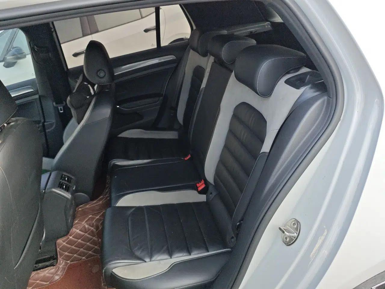 Volkswagen Golf 2019 280TSI DSG R-Line China VI Standard — миниатюра 17