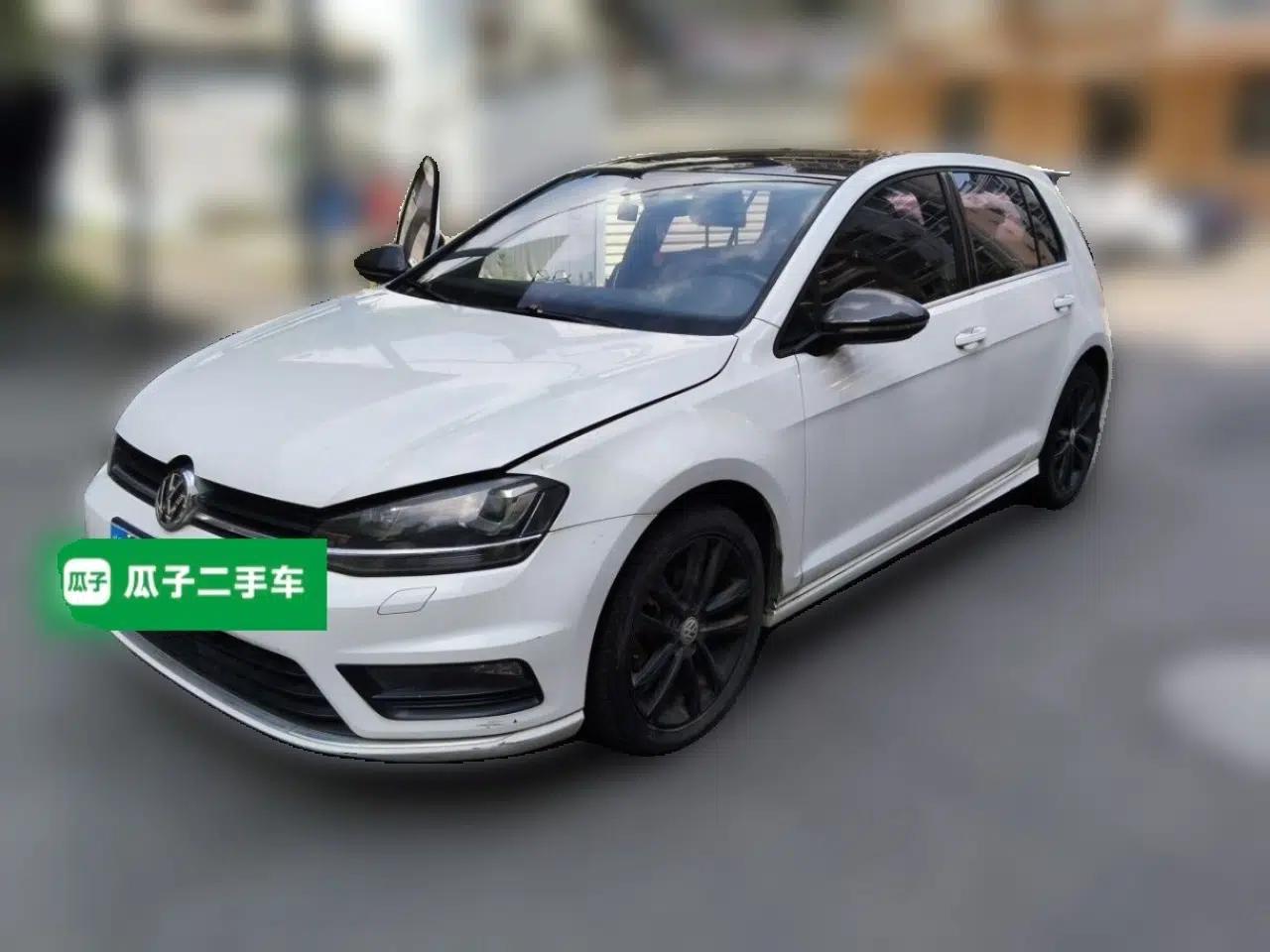 Volkswagen Golf 2017 280TSI Automatic R-Line Million-Vehicle Commemorative Edition — миниатюра 1