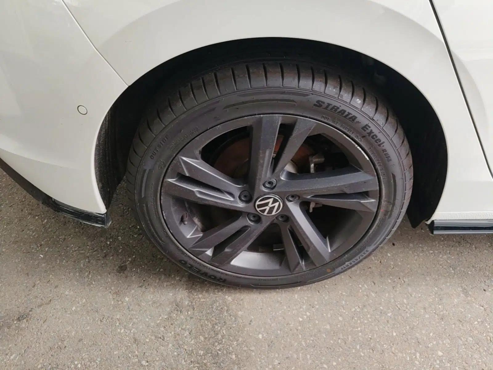 Volkswagen Golf 2021 280TSI DSG R-Line — миниатюра 11