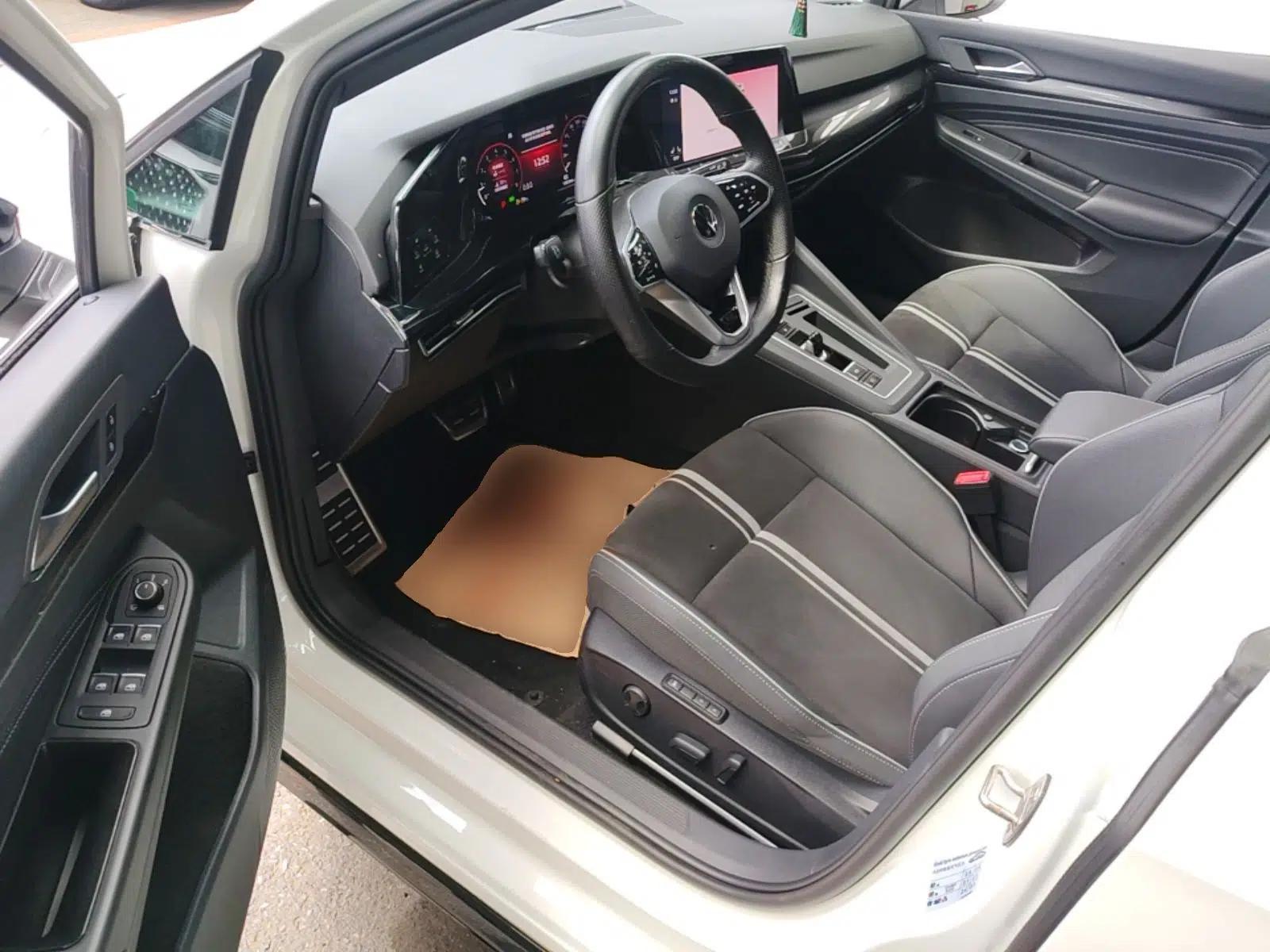 Volkswagen Golf 2021 280TSI DSG R-Line — миниатюра 18
