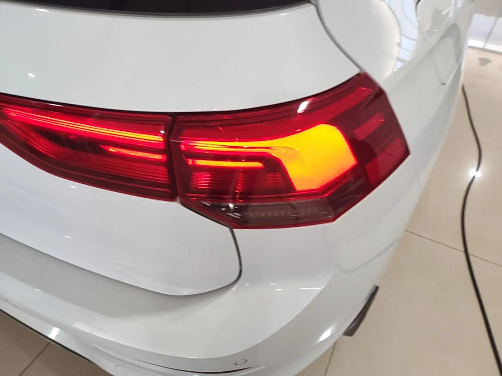 Volkswagen Golf 2021 280TSI DSG Pro — миниатюра 9
