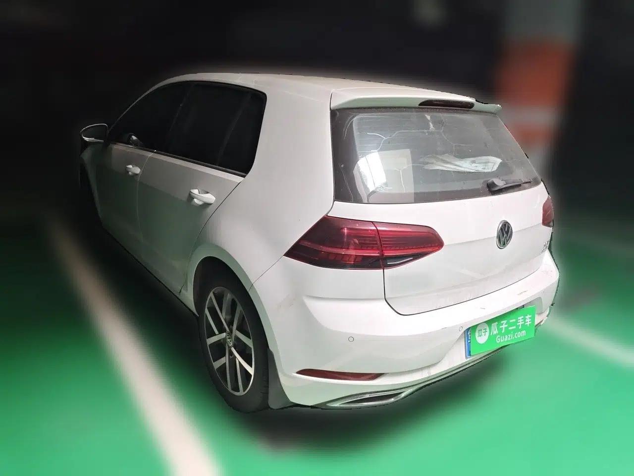 Volkswagen Golf 2018 230TSI Automatic Luxury Version — миниатюра 4