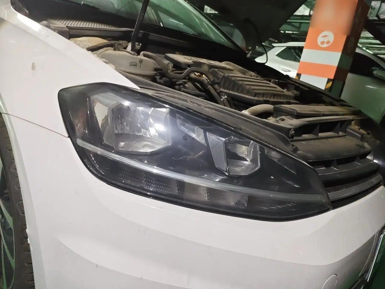 Volkswagen Golf 2018 230TSI Automatic Luxury Version — миниатюра 7