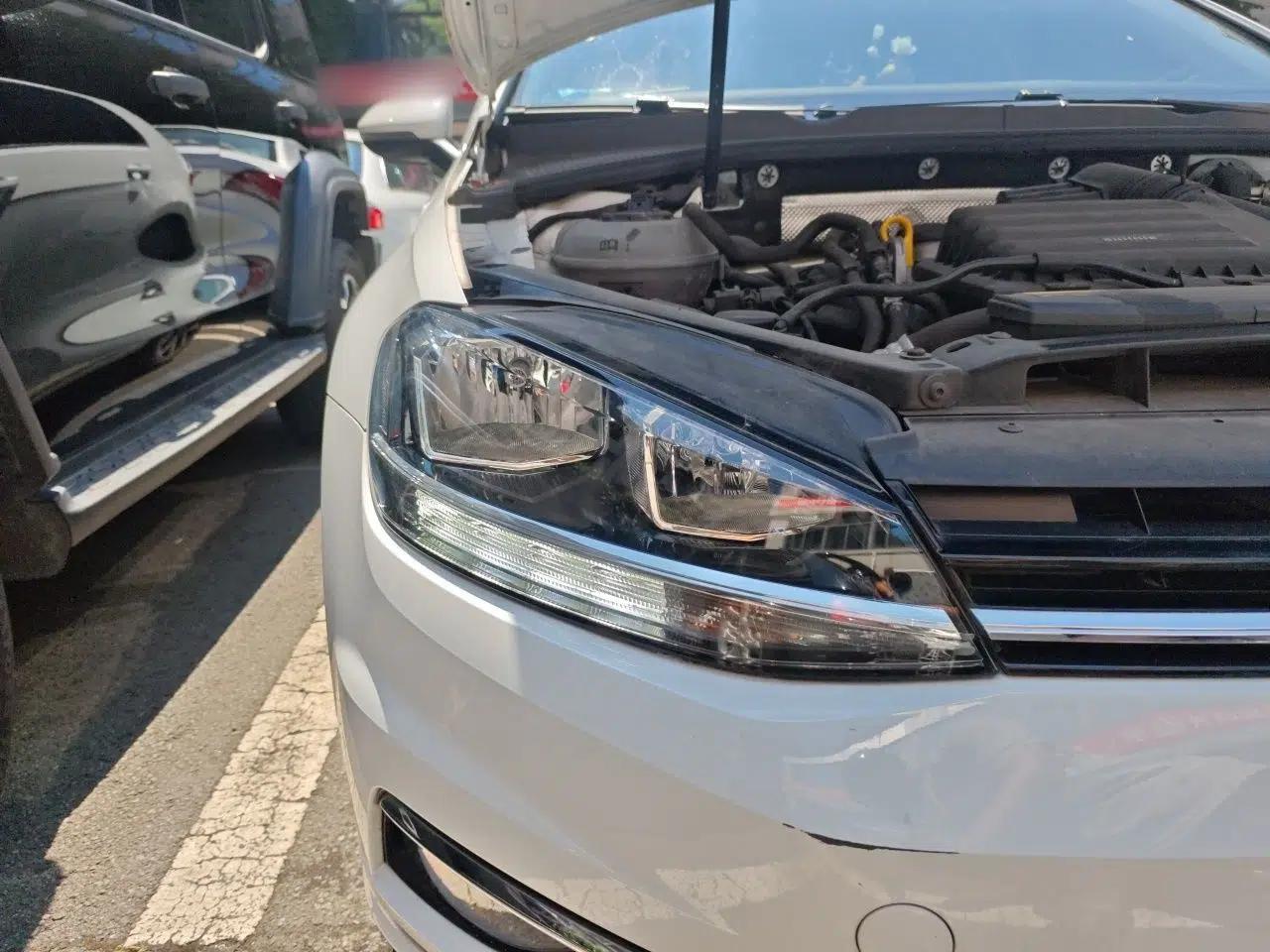 Volkswagen Golf 2020 Zhiai Edition 280TSI DSG Comfort Model — миниатюра 7