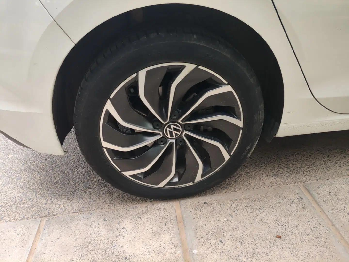 Volkswagen Golf 2023 Facelift 280TSI DSG Pro — миниатюра 11