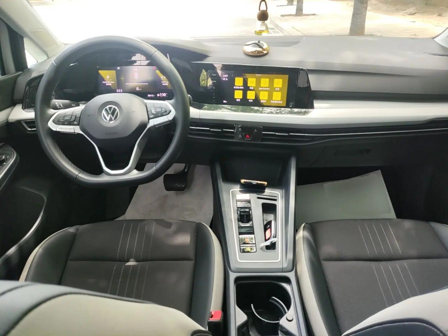 Volkswagen Golf 2023 Facelift 280TSI DSG Pro — миниатюра 12